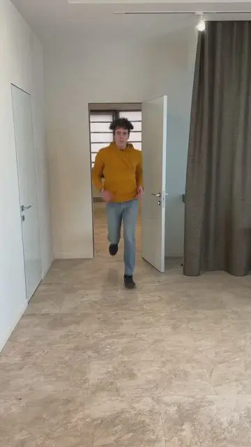 Move through the air with a snap of your fingers - 0