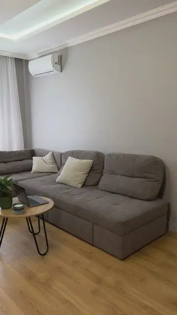 Летающий курсор мышки переодевает героя и переносит его в пространстве - 4