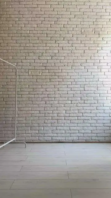 Clone helps the subject to change the image - 1