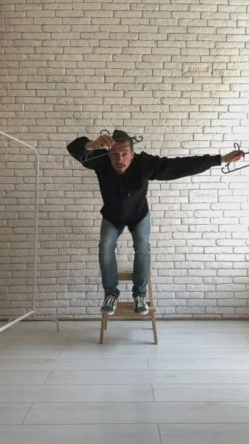 Clone helps the subject to change the image - 6