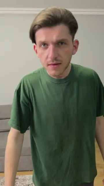 Герой змінює образ за допомогою курсору та позує - 1