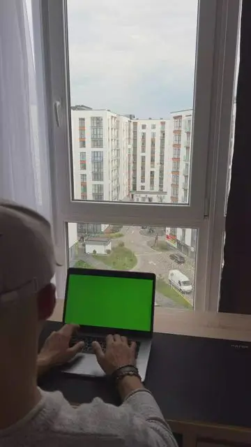 У фоторедакторі міняємо краєвид за вікном - 0