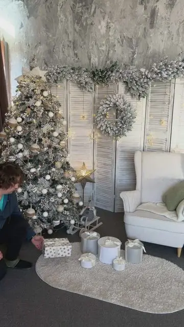 Чихаем, и превращаемся в гору рождественских подарков - 4