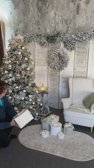 Чихаем, и превращаемся в гору рождественских подарков - 5