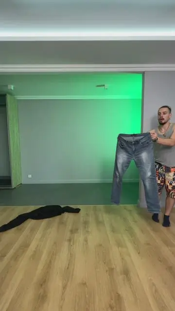 Things take off and put on the subject - 7