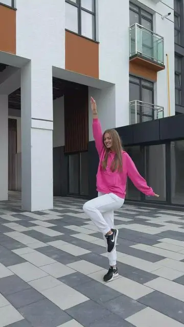 Перемещаемся в пространстве в разных позах - 4