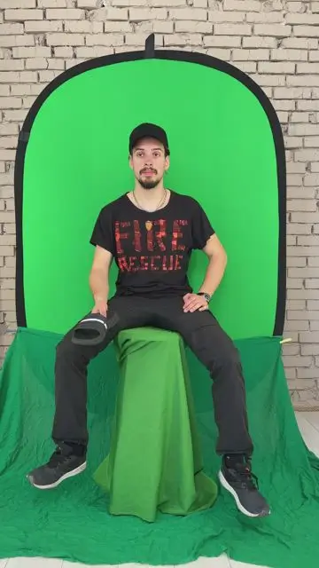 Клоны сидят друг у друга на плечах и меняют образы, бросая шлепанец - 8