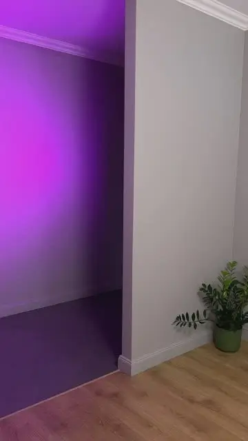 Clones walk in different ways - 6