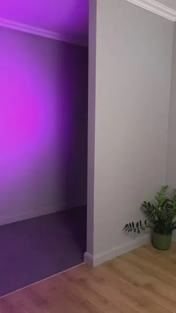 Clones walk in different ways - 7