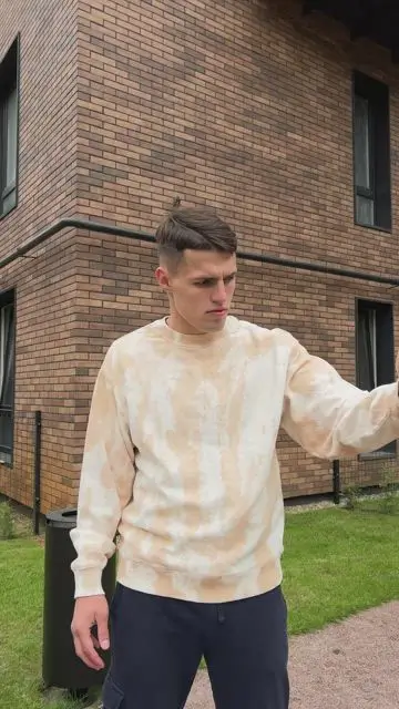 Appearing from a magical portal with super strength and disappearing into the portal again - 4