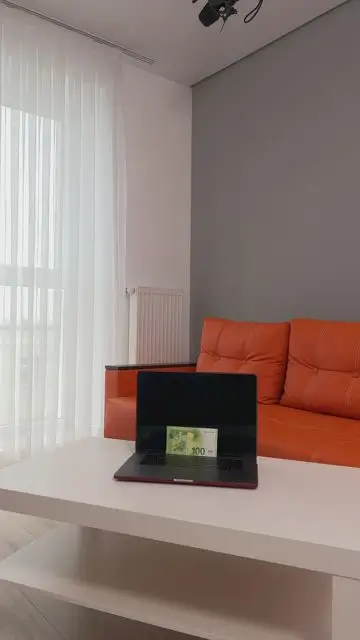 将一张钞票变成几张并更改图像 - 3