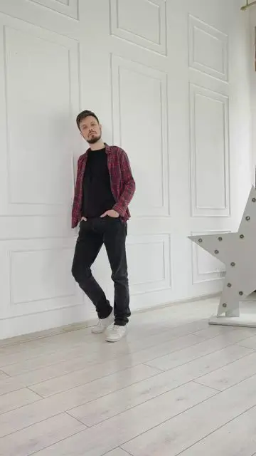 Двигаемся в пространстве с глитч-эффектом - 0