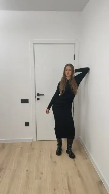 靠在牆上改變你的造型 - 2