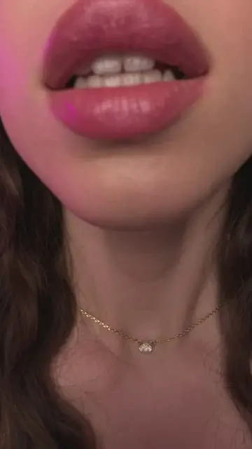 Change the image with the help of hand movements - 4