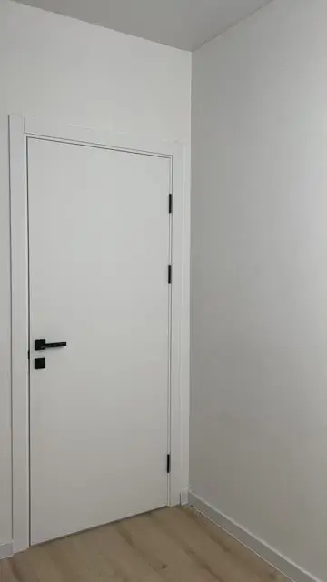 Tilt the head and turn into a zombie - 1