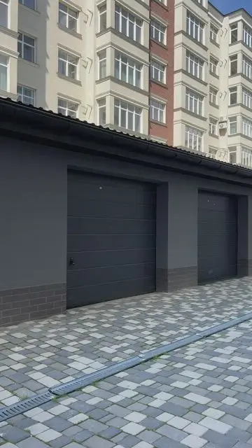 Fighting a doppelgänger with lightsabers - 1