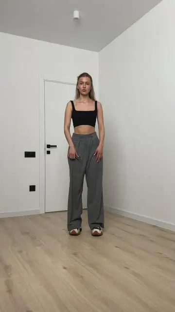 从运动鞋中出现，改变形象并消失 - 5