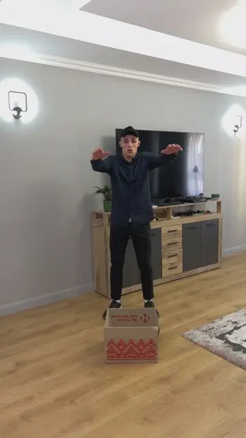 Волшебная одежда появляется из коробки, и сама надевается на персонажа - 2