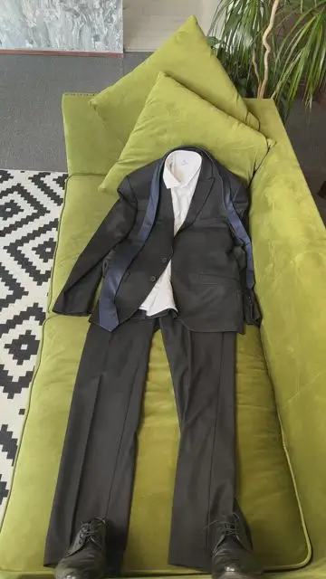 Change your look by jumping on the couch - 0