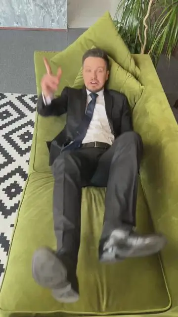 Change your look by jumping on the couch - 1