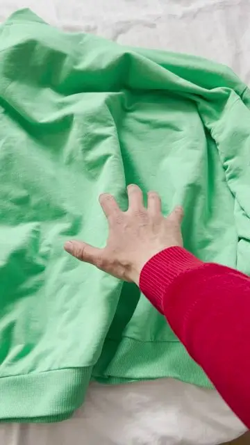 Transform a bedsheet into a hoodie - 1