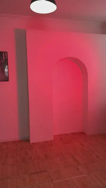 Empujamos a nuestro doble para mostrar nuestro atuendo - 0