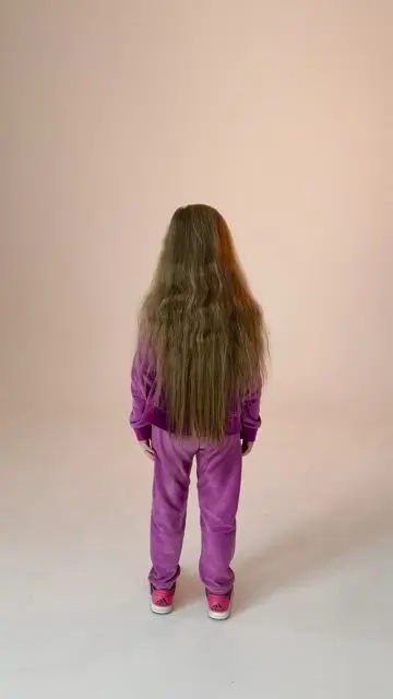 The friend jumps into a magical canvas and merges with it - 0