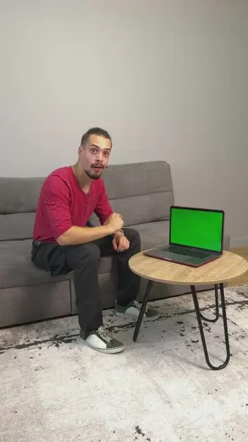 從筆記型電腦螢幕上取出虛擬貨幣，將其變成真實的鈔票 - 0