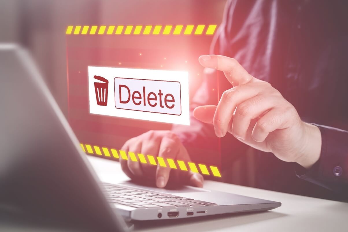How to remove objects from videos? | Articles VJump App