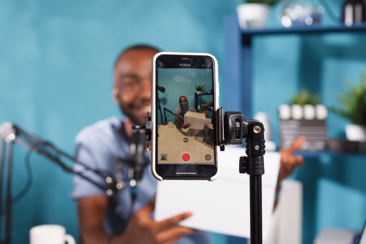 how-to-create-a-trending-video-on-social-media-articles-vjump-app