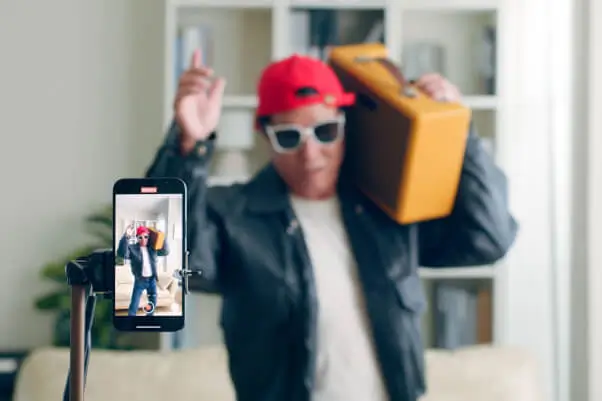 Attract Attention with These Insider Secrets for Making a Trending TikTok Video — Photo №2