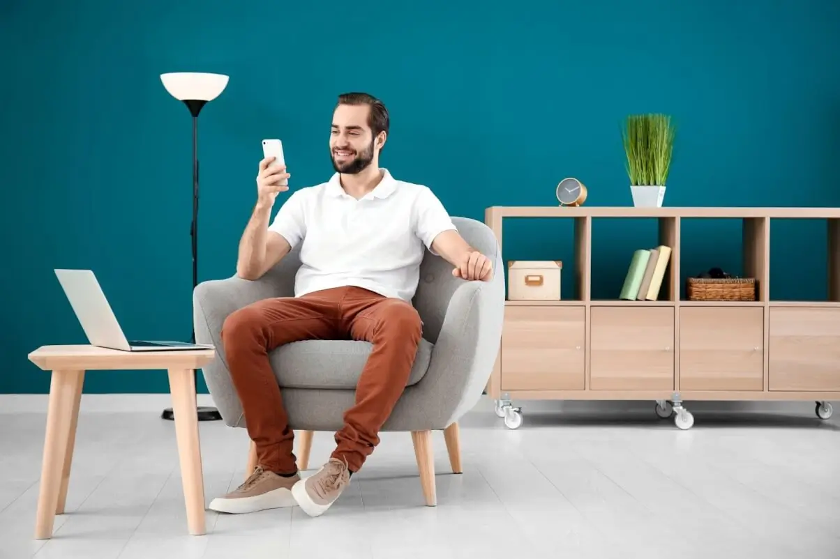 Everything you need to know about how to do the head turn transition on tiktok — Photo №1