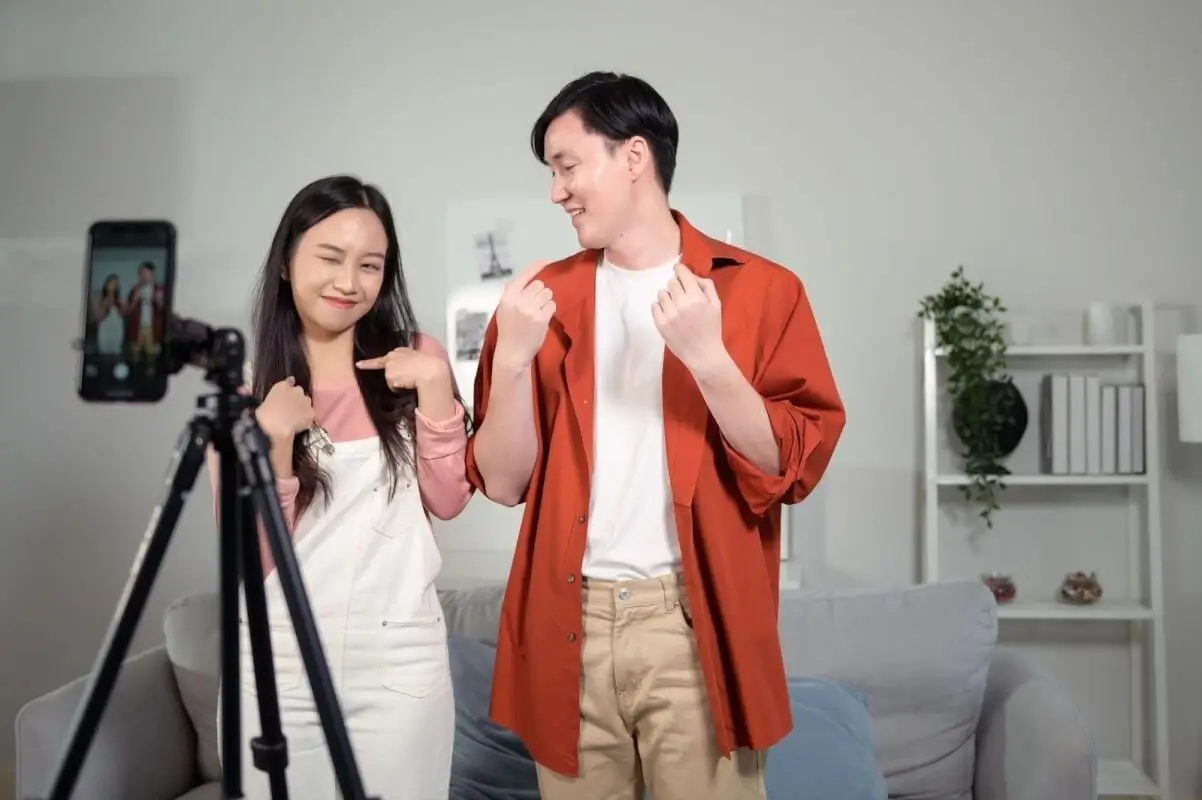 How to use TikTok travel transition — Photo №1