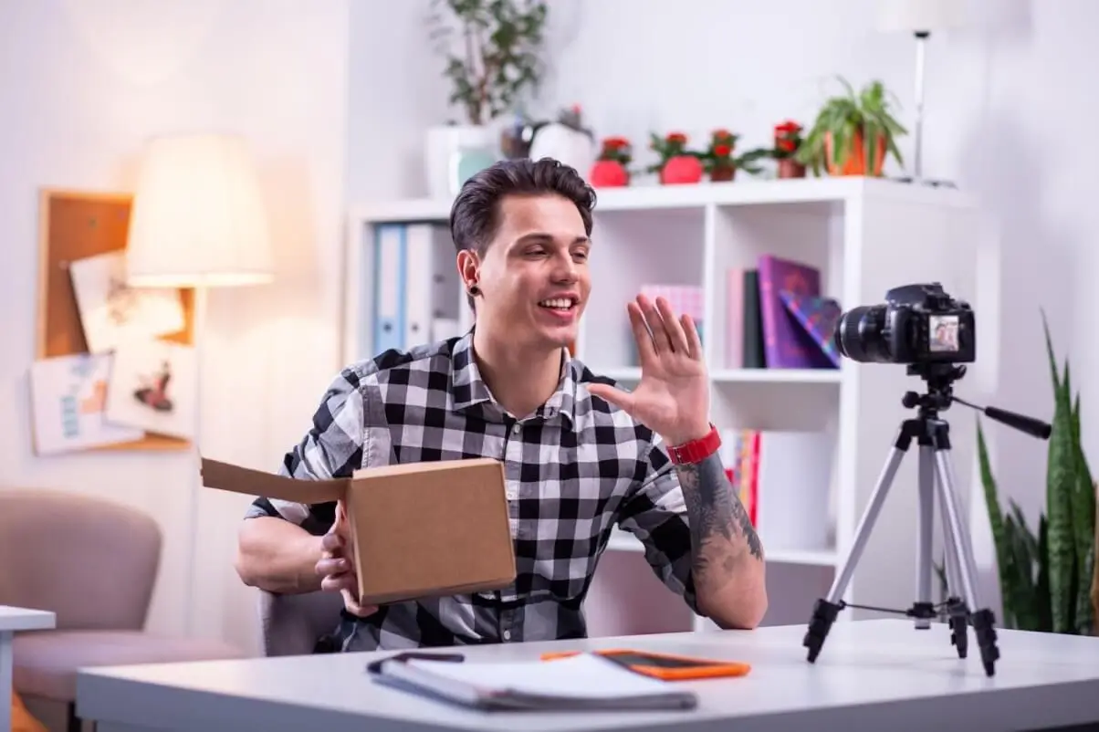 Cómo crear vídeos de productos de Instagram increíbles para comercio electrónico — Photo №1