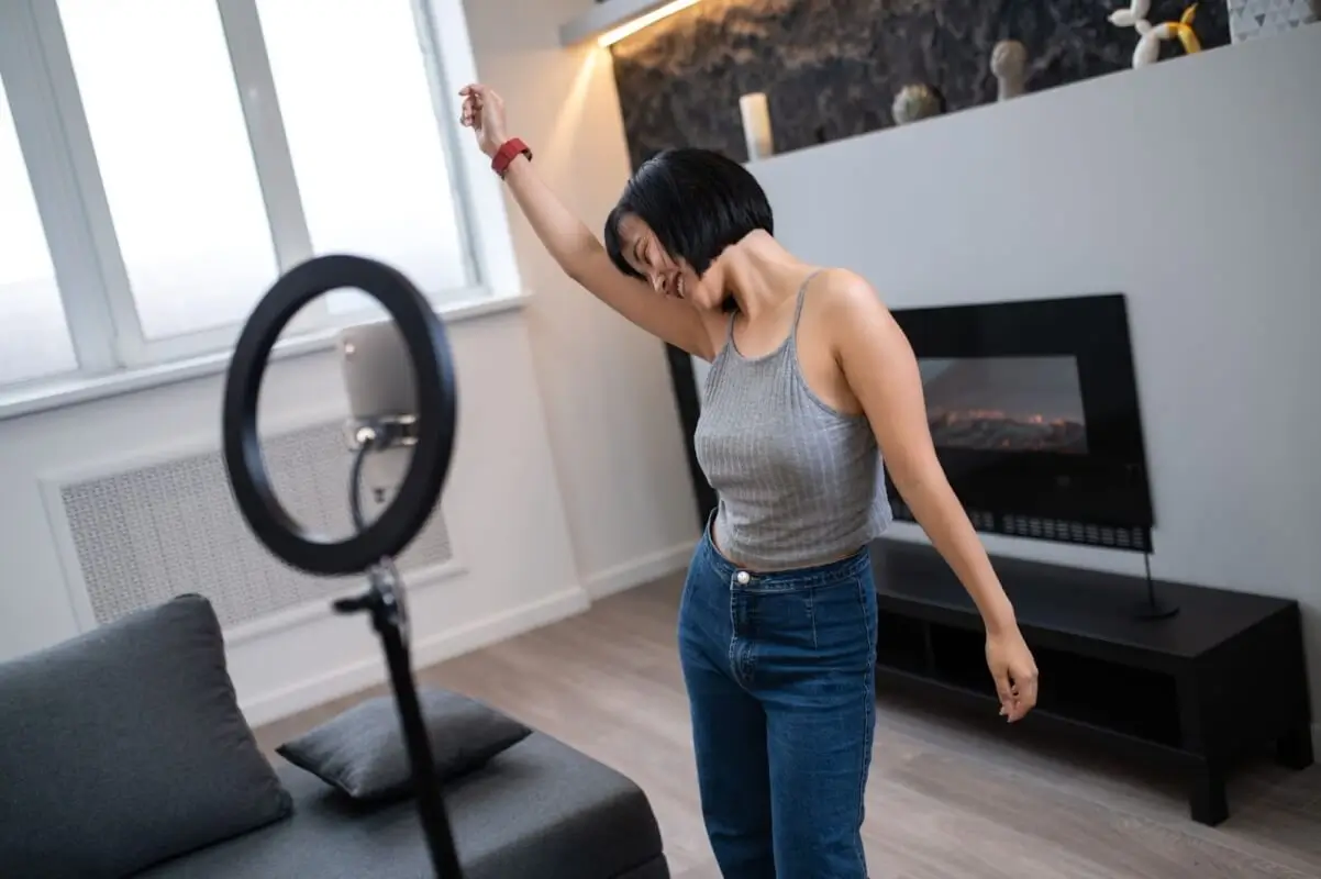 Tips to Hook Your Audience in the First Seconds — Photo №2