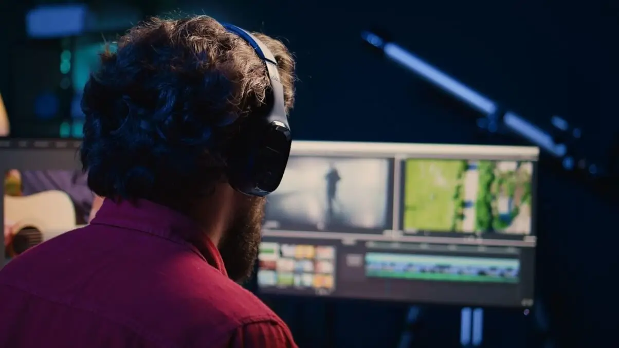 Animating Your World: Tips for Incorporating Motion Graphics into Your Videos — Photo №3