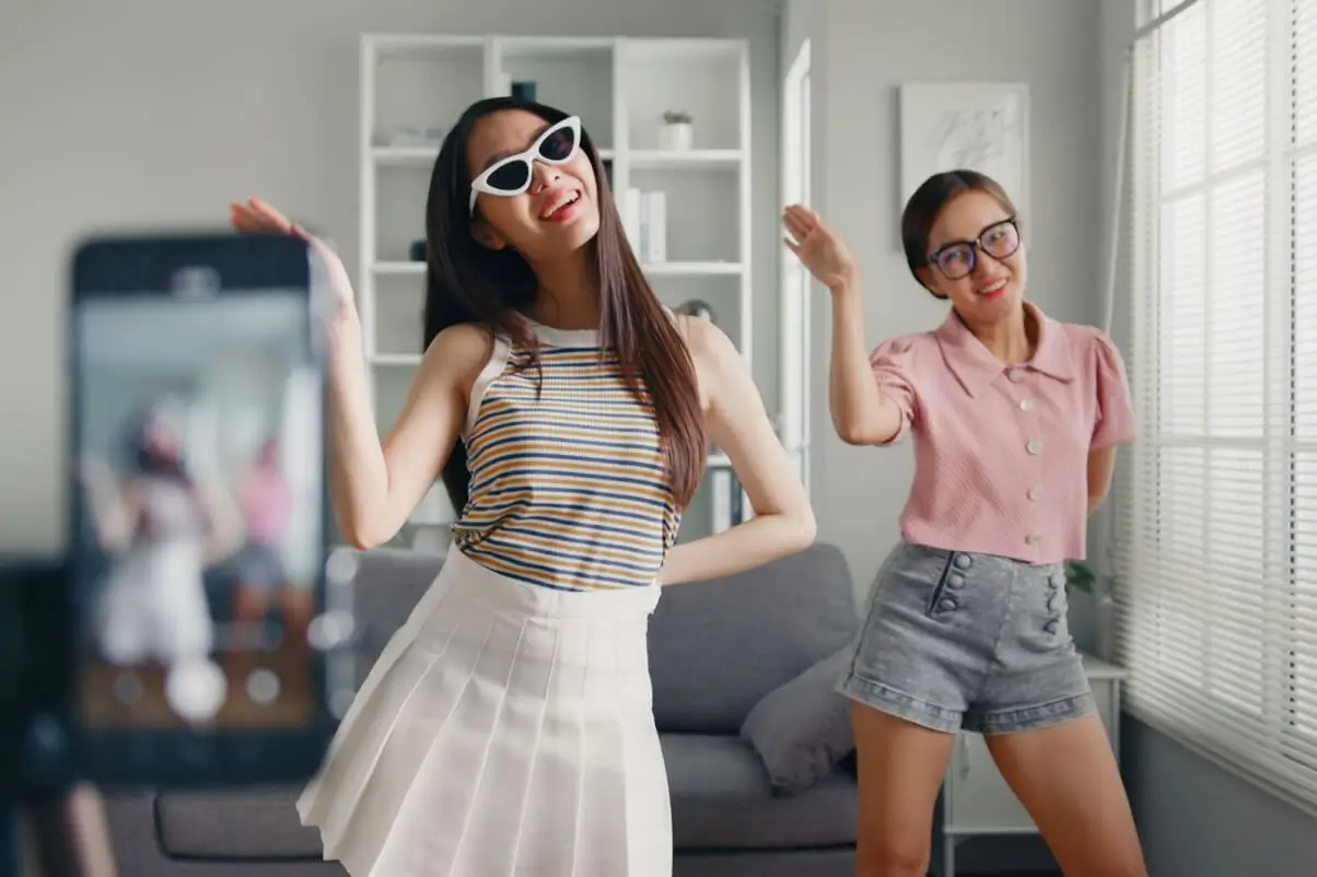 Publicités tiktok vs. Instagram Reels: quelle plateforme est la meilleure pour la publicité de votre entreprise? — Photo №3